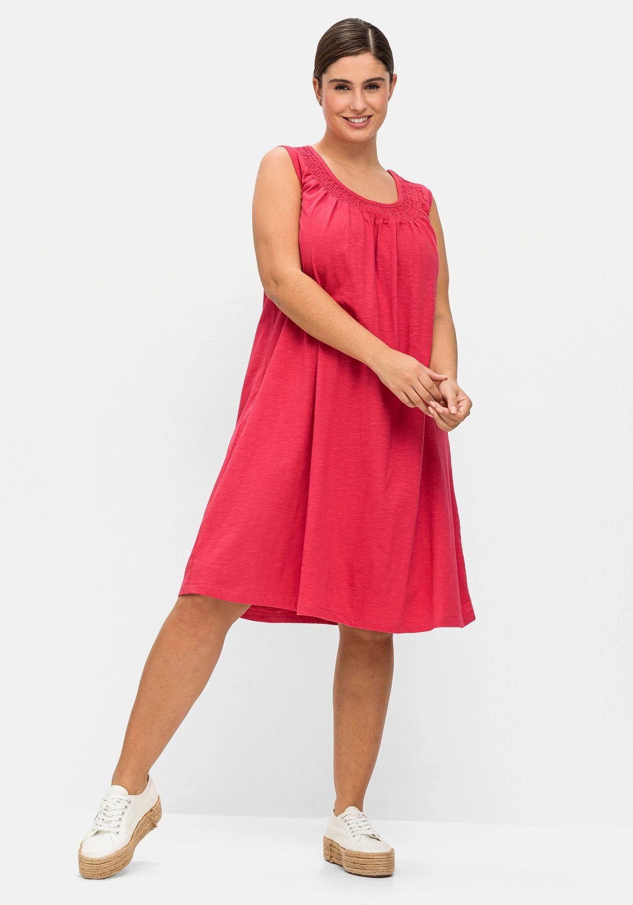 Sheego Shirtkleid Mit Smok-Einsatz, In A-Linie 1 Sheego Shirtkleid Mit Smok-Einsatz, In A-Linie