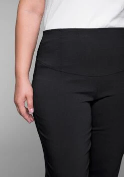 Sheego Gerade Hose In Schlupfform Mit Bodyforming-Effekt -Shego Kleidung Geschaft 11294000289 00HZ4 00 SH