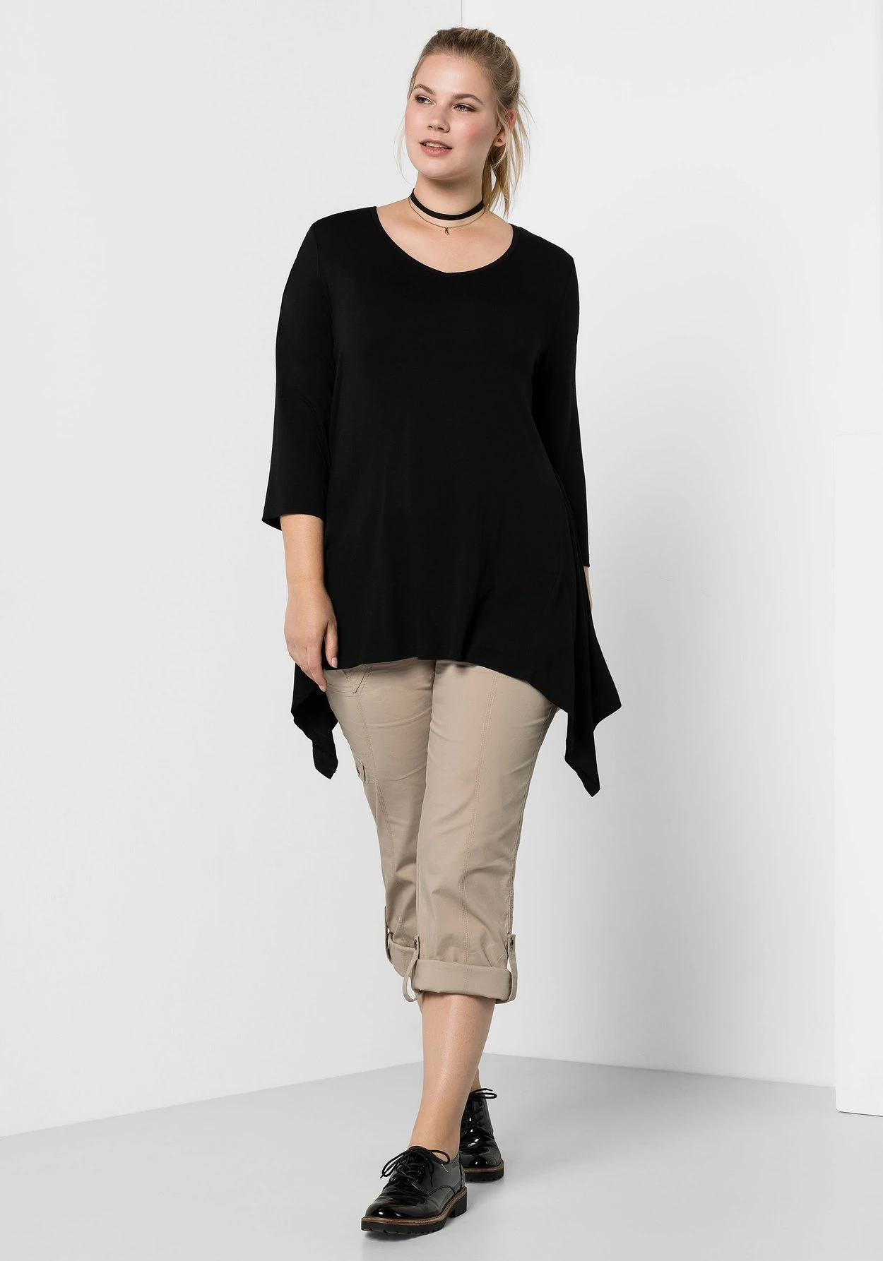 Sheego Gerade Cargo-Hose Mit Krempelbaren Beinen 5 Sheego Gerade Cargo-Hose Mit Krempelbaren Beinen – Bild 5