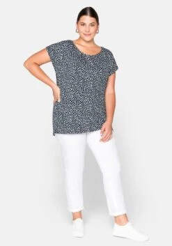 Sheego Kurzarmshirt Mit Alloverdruck Und Seitlichen Falten -Shego Kleidung Geschaft 13920000035 03PMK 02 SH