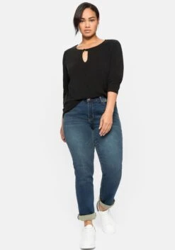 Sheego Langarmshirt Mit Cut-out Und Zierschnalle 9 Sheego Langarmshirt Mit Cut-out Und Zierschnalle -Shego Kleidung Geschaft 13998500289 043G7 02 SH