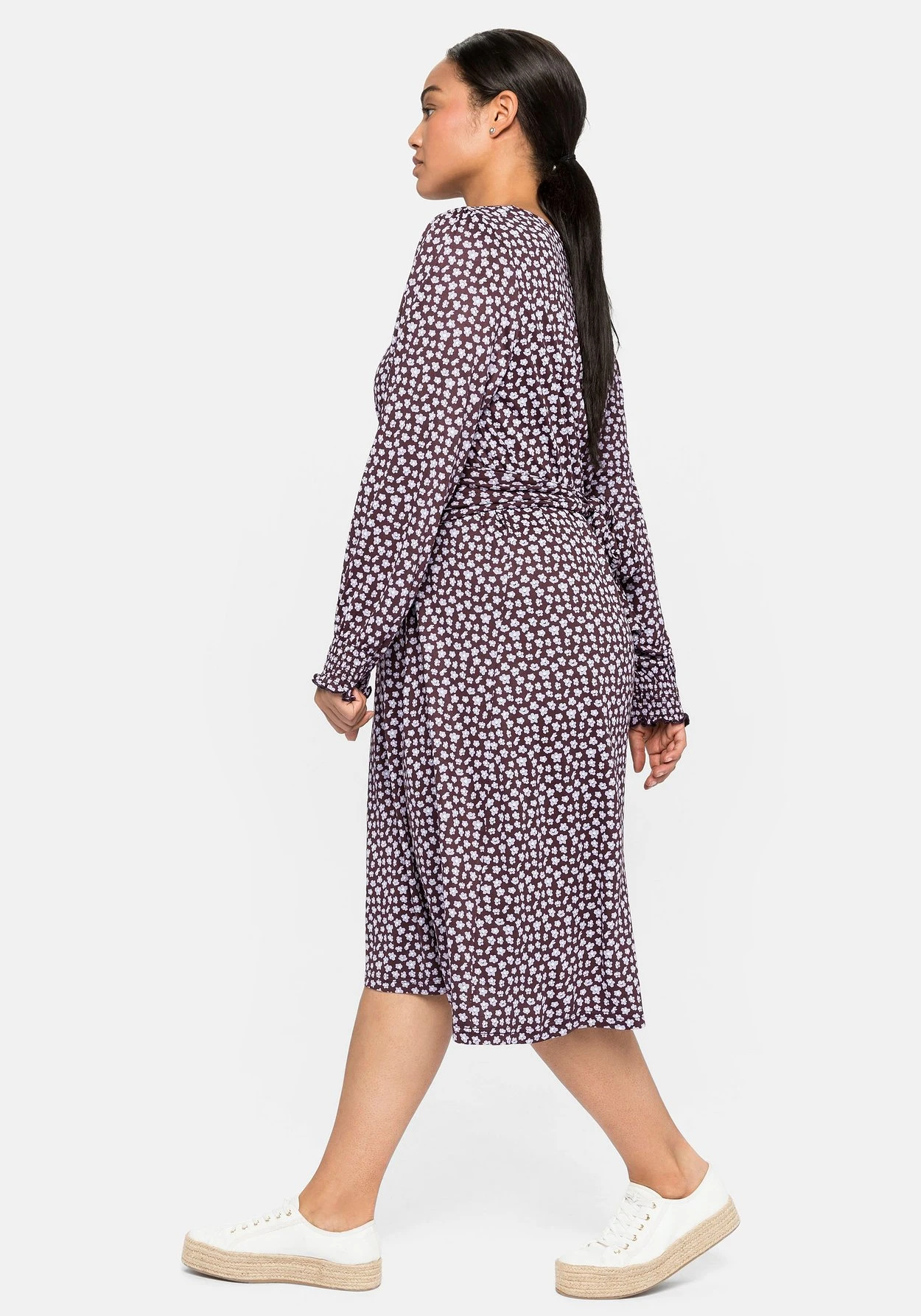 Sheego Jerseykleid Mit Alloverdruck Und Taillen-Bindeband 2 Sheego Jerseykleid Mit Alloverdruck Und Taillen-Bindeband – Bild 2