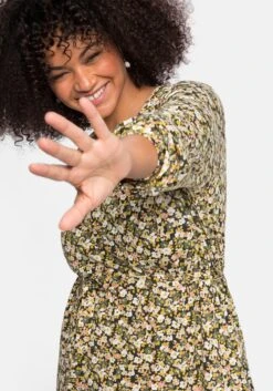 Sheego Jerseykleid Mit Millefleurs-Druck Und V-Ausschnitt -Shego Kleidung Geschaft 14180000006 049NQ 02 SH