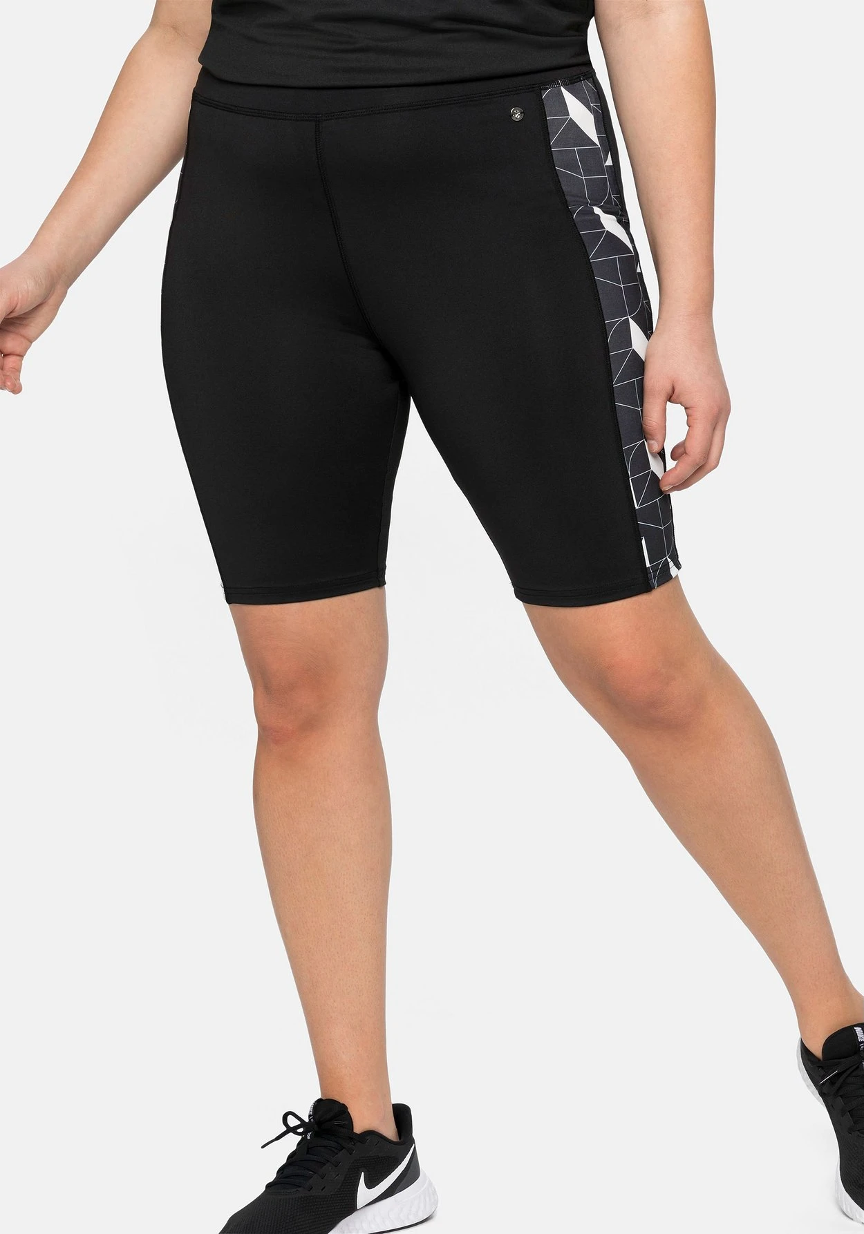 Sheego Funktions-Radlerhose Mit Seitlichem Muster 1 Sheego Funktions-Radlerhose Mit Seitlichem Muster