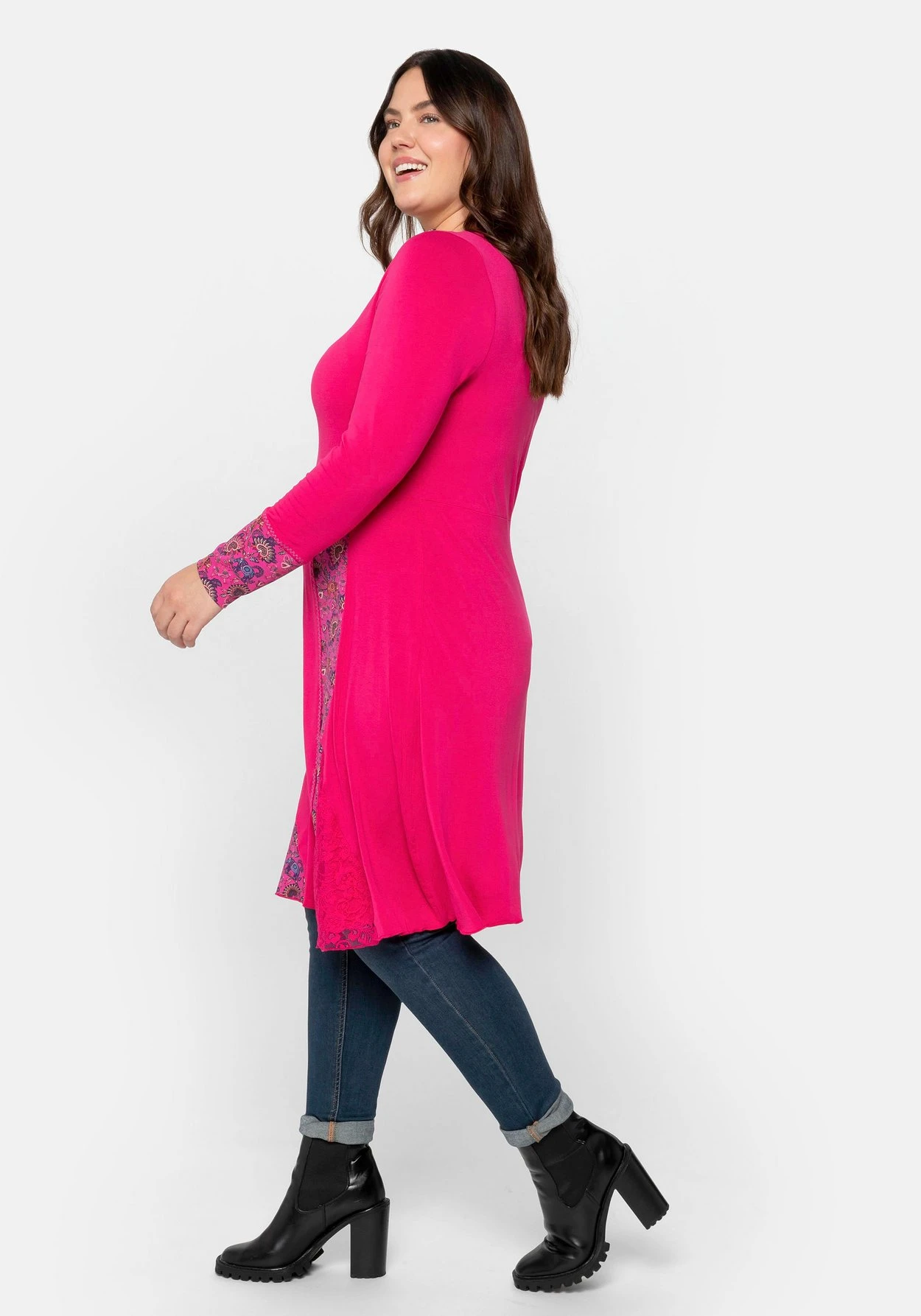 Jerseykleid Im Mustermix, In Wickeloptik 2 Jerseykleid Im Mustermix, In Wickeloptik – Bild 2