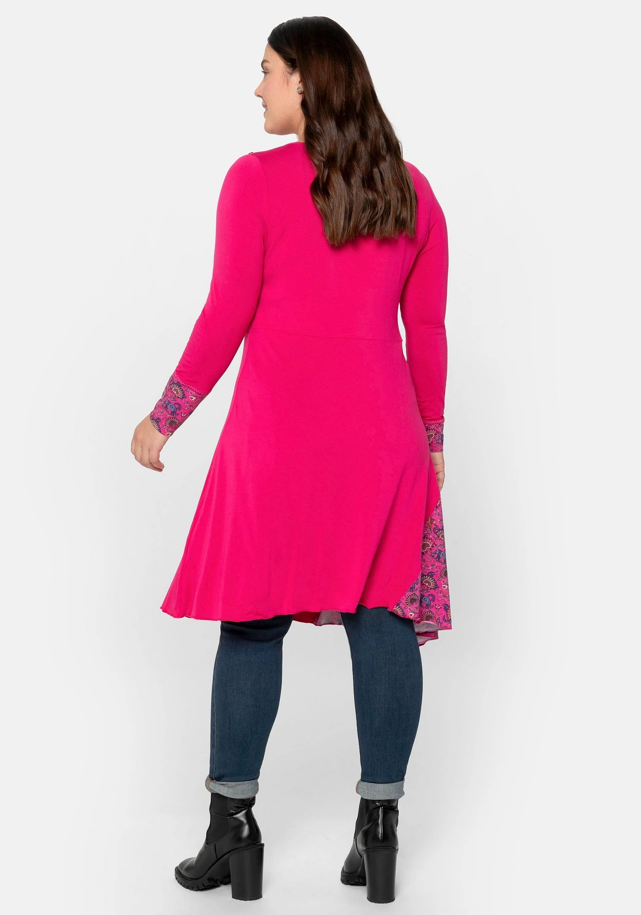 Jerseykleid Im Mustermix, In Wickeloptik 3 Jerseykleid Im Mustermix, In Wickeloptik – Bild 3