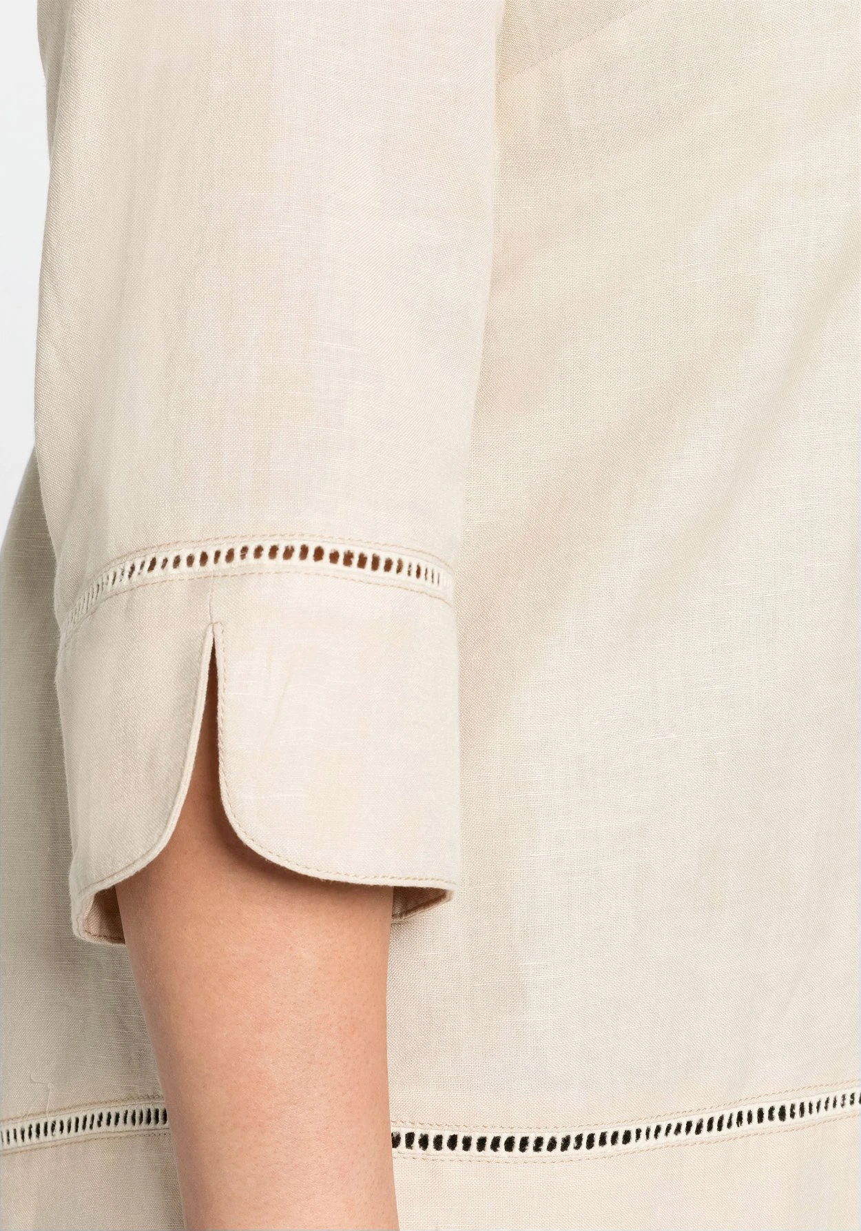 Sheego Bluse Im Leinen-Mix, Mit Lochmusterdetails 5 Sheego Bluse Im Leinen-Mix, Mit Lochmusterdetails – Bild 5