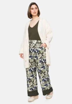 Sheego Weite Hose Mit Alloverdruck Und Schlupfbund 12 Sheego Weite Hose Mit Alloverdruck Und Schlupfbund -Shego Kleidung Geschaft 14404400006 04CGW 02 SH