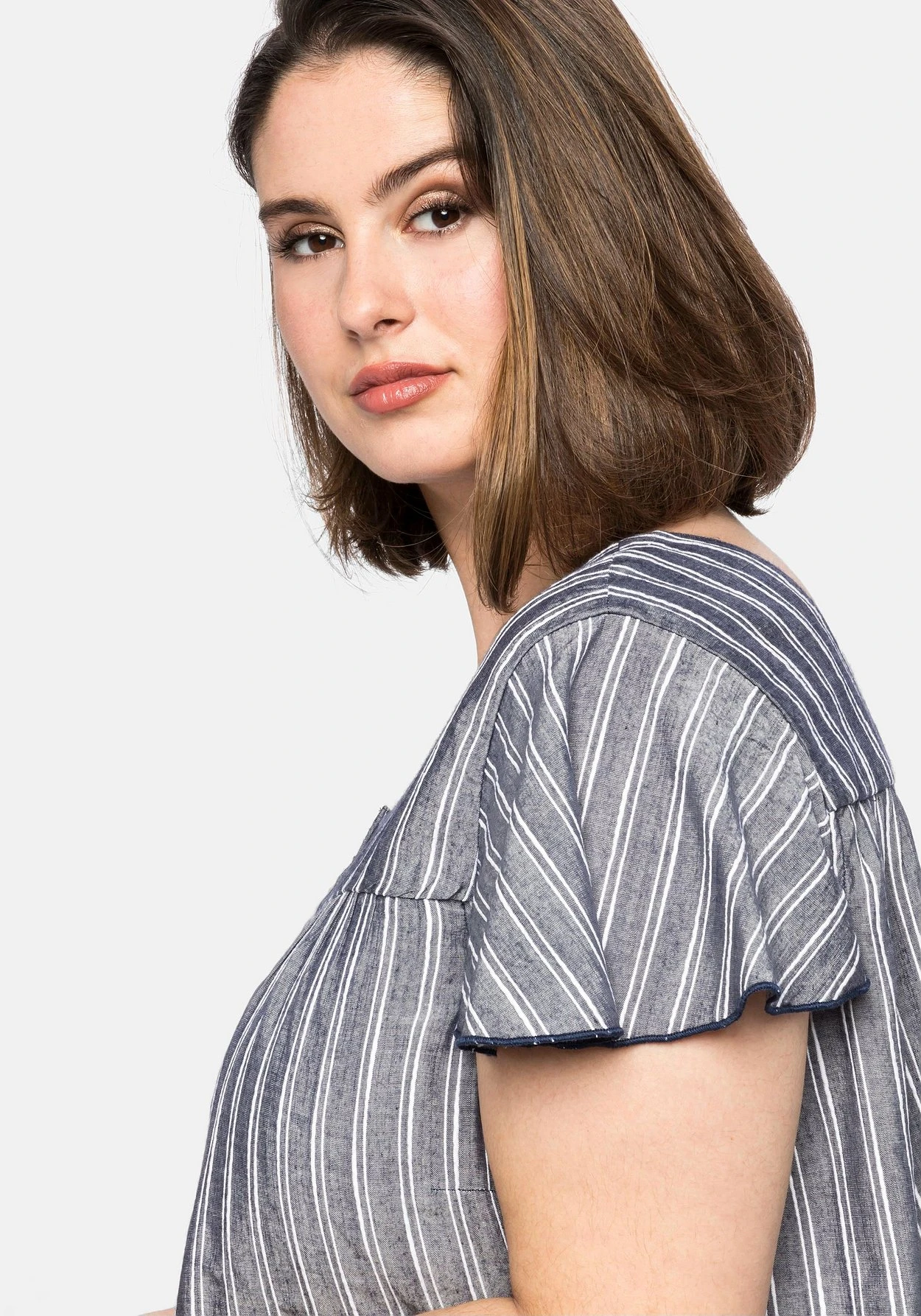 Sheego Tunika Mit Streifen Und Karree-Ausschnitt 5 Sheego Tunika Mit Streifen Und Karree-Ausschnitt – Bild 5