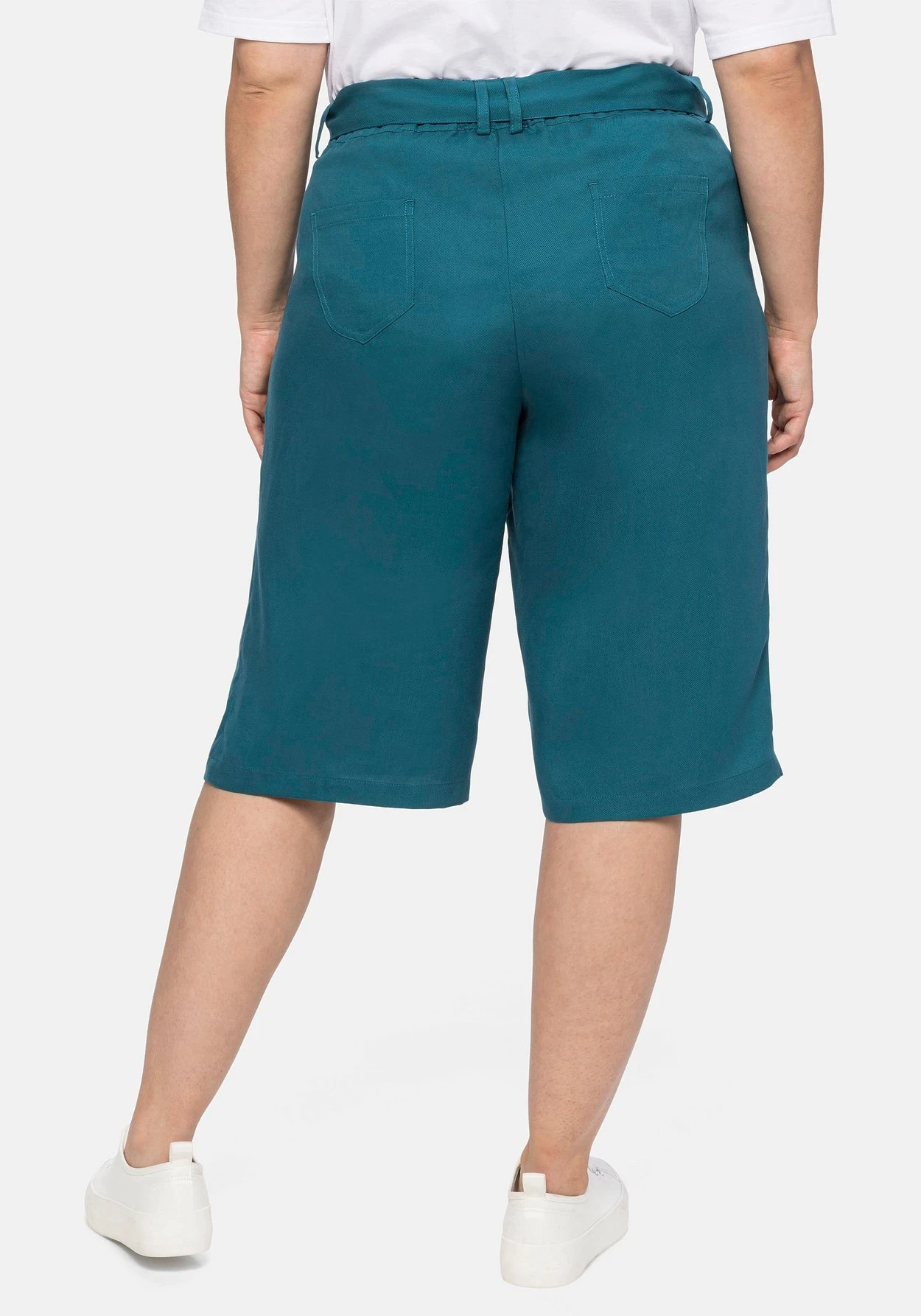Sheego Bermudas Mit Stoffgürtel, Aus TENCEL™ Lyocell 3 Sheego Bermudas Mit Stoffgürtel, Aus TENCEL™ Lyocell – Bild 3