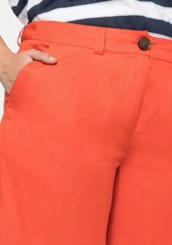 Sheego Bermudas Mit Bügelfalten Und Eingrifftaschen 14 Sheego Bermudas Mit Bügelfalten Und Eingrifftaschen -Shego Kleidung Geschaft 14418201756 04CI5 02 SH