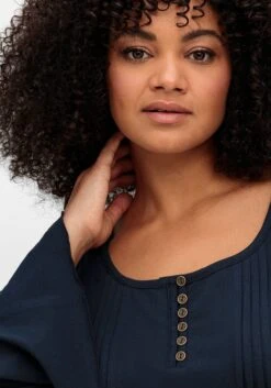 Langarmshirt Mit Ärmeln In Zipfelform 11 Langarmshirt Mit Ärmeln In Zipfelform -Shego Kleidung Geschaft 14461600035 04T66 02 SH