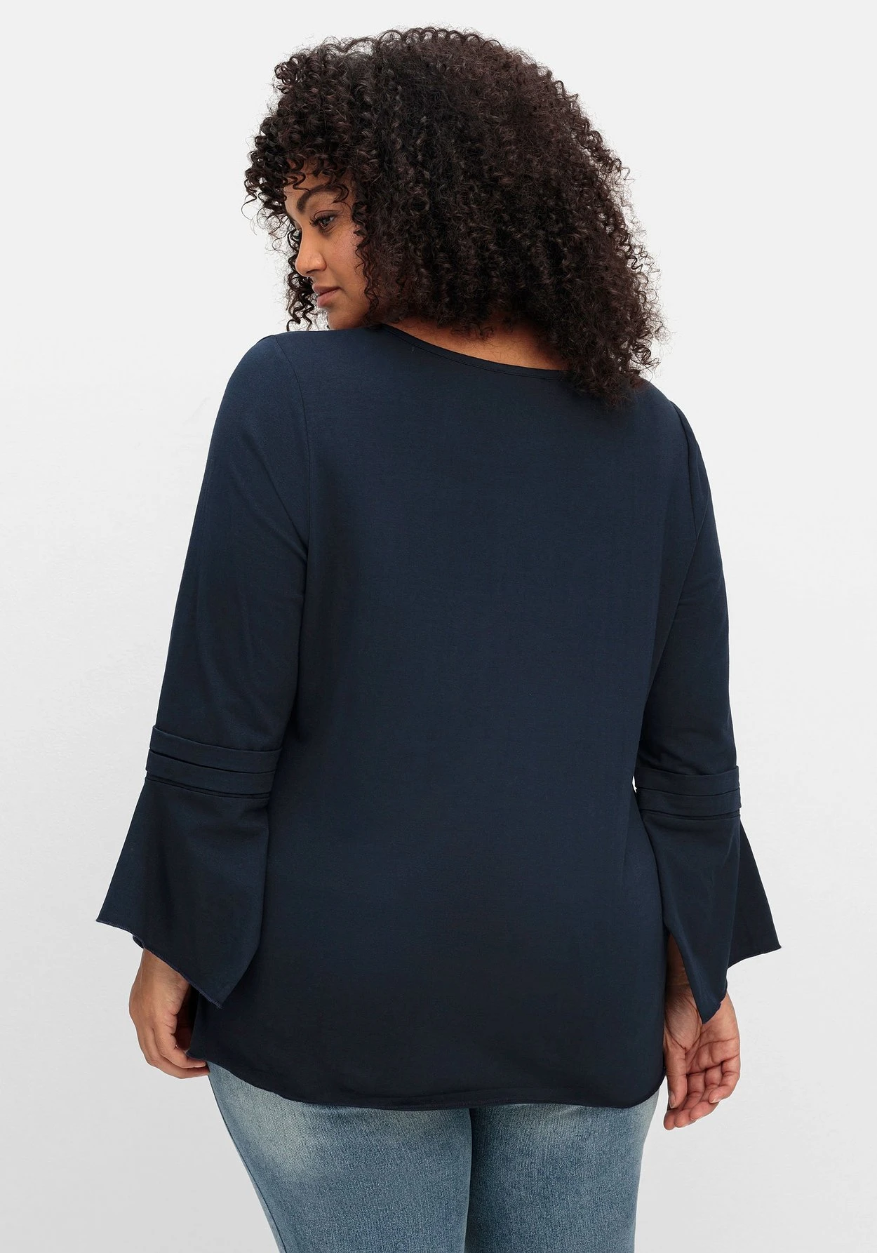 Langarmshirt Mit Ärmeln In Zipfelform 2 Langarmshirt Mit Ärmeln In Zipfelform – Bild 2