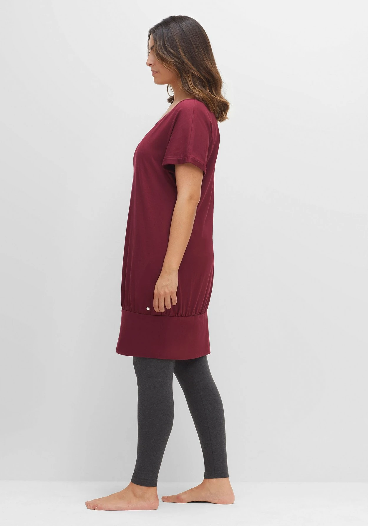 Sheego Relaxkleid Mit Eingrifftaschen Und Breitem Saum 2 Sheego Relaxkleid Mit Eingrifftaschen Und Breitem Saum – Bild 2