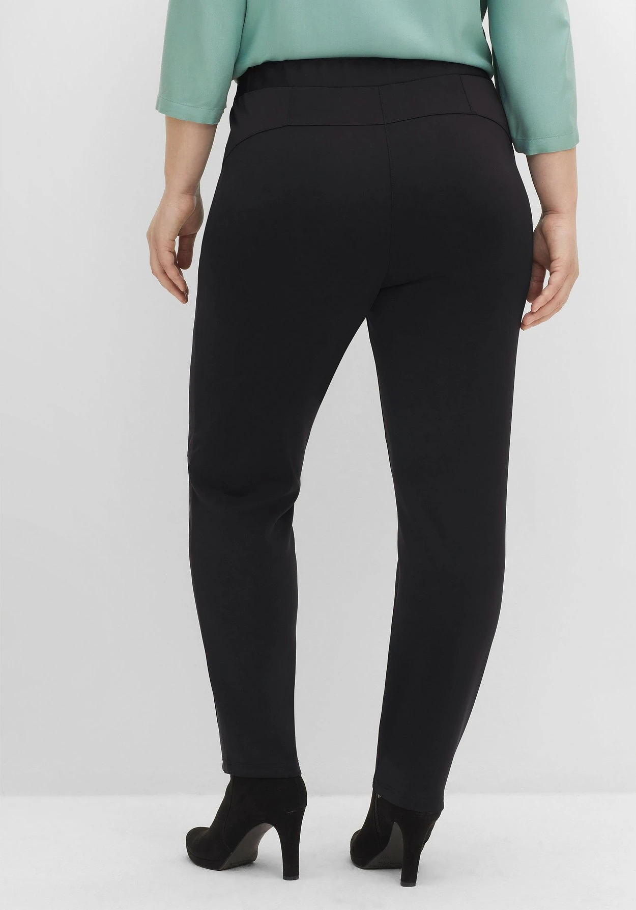 Sheego Schmale Hose In Scuba-Qualität, Mit Gummibund 3 Sheego Schmale Hose In Scuba-Qualität, Mit Gummibund – Bild 3