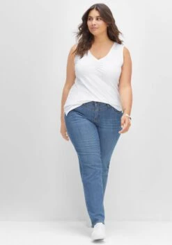 Sheego Tanktop Mit Kräuselung Am V-Ausschnitt 9 Sheego Tanktop Mit Kräuselung Am V-Ausschnitt -Shego Kleidung Geschaft 14508600010 04GDV 02 SH