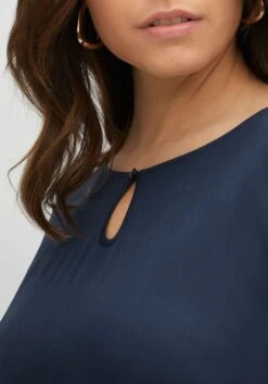 Sheego Longtunika In A-Linie, Mit Lochmusterdetails 11 Sheego Longtunika In A-Linie, Mit Lochmusterdetails -Shego Kleidung Geschaft 14514600035 04GES 02 SH