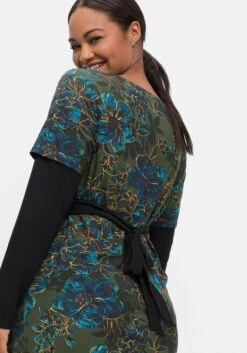 Jerseykleid Im Wickelschnitt, Mit Blumendruck -Shego Kleidung Geschaft 14559300377 04IF1 02 SH