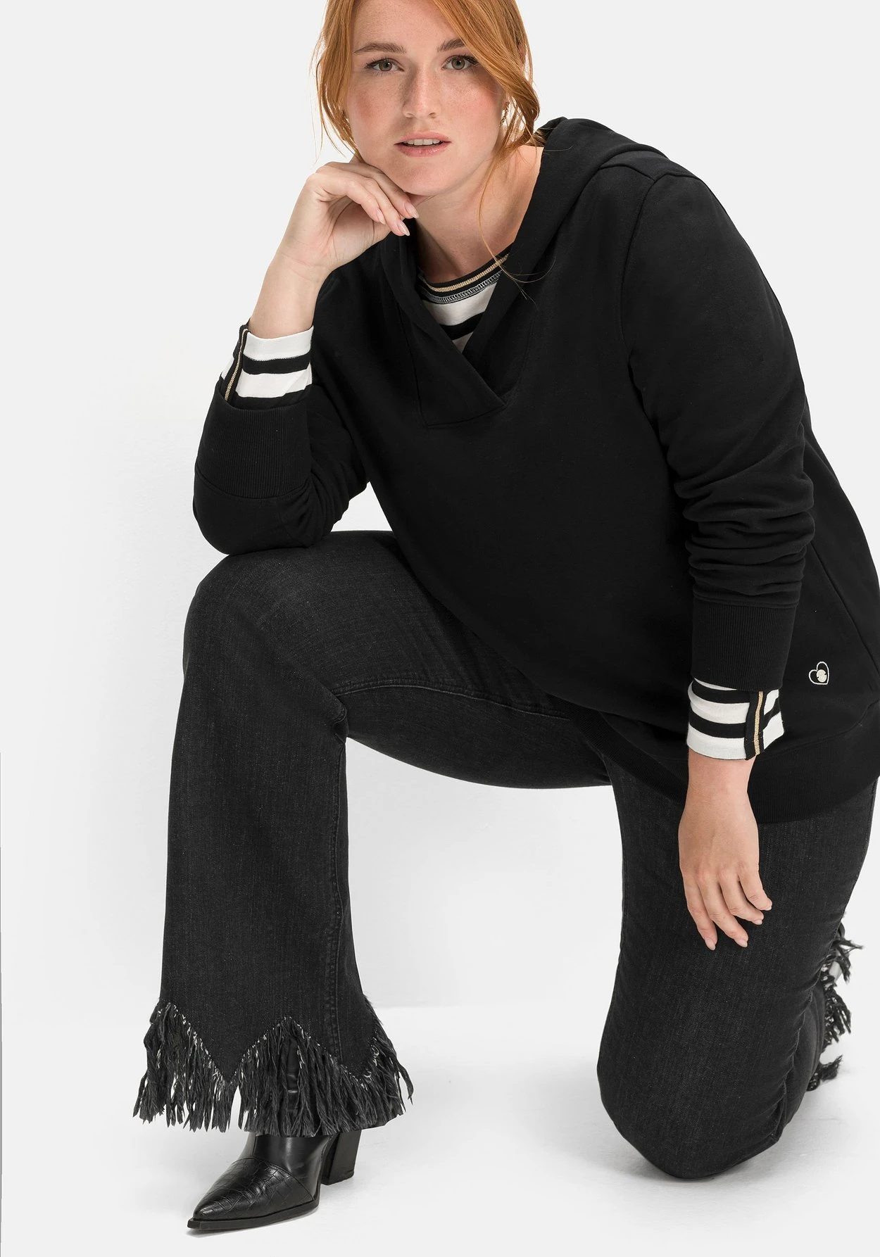 Sheego Bootcut-Jeans Mit Fransensaum In Zickzack-Form 7 Sheego Bootcut-Jeans Mit Fransensaum In Zickzack-Form – Bild 7