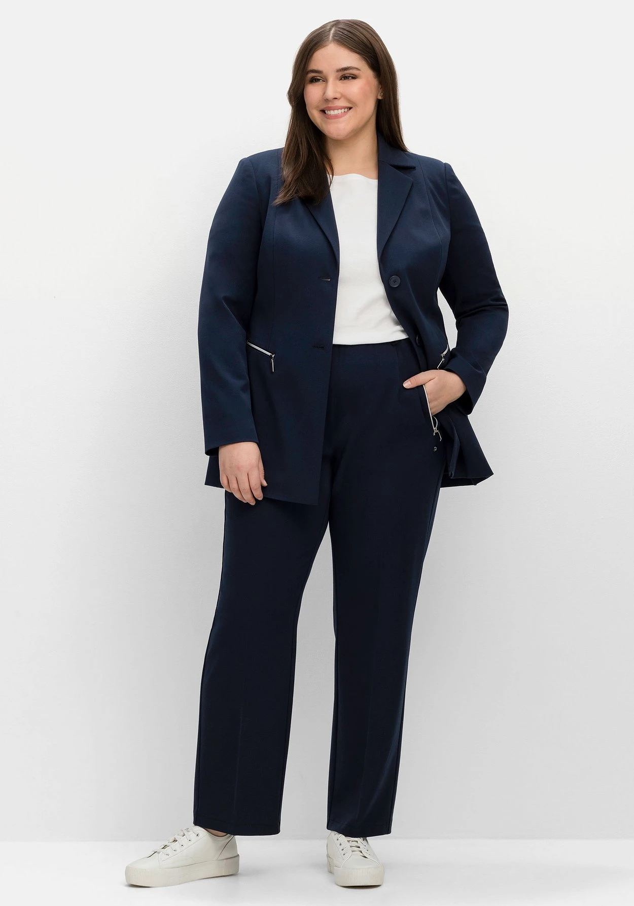 Sheego Schlupfhose Mit Bügelfalten Und Deko-Zipper 1 Sheego Schlupfhose Mit Bügelfalten Und Deko-Zipper