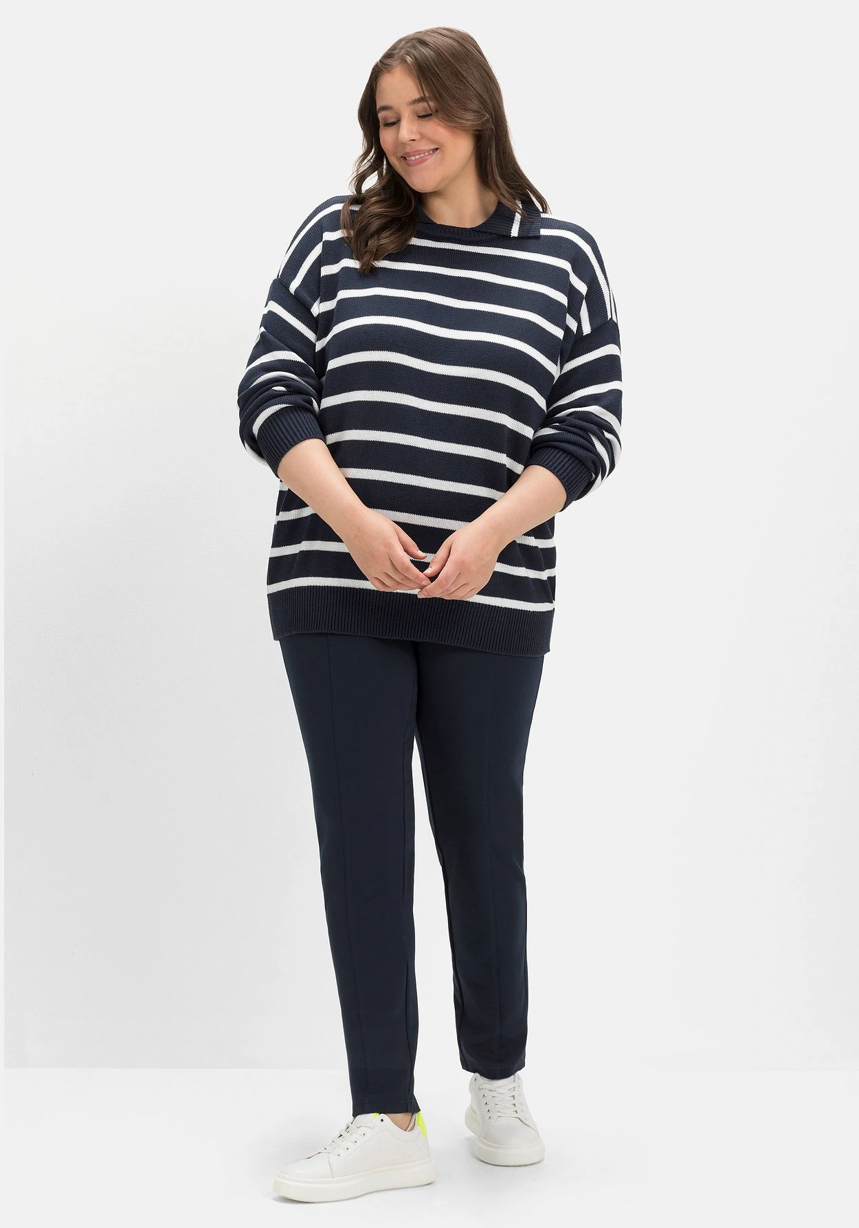 Sheego Jerseyhose Aus Interlock, Schmale Beinform 5 Sheego Jerseyhose Aus Interlock, Schmale Beinform – Bild 5