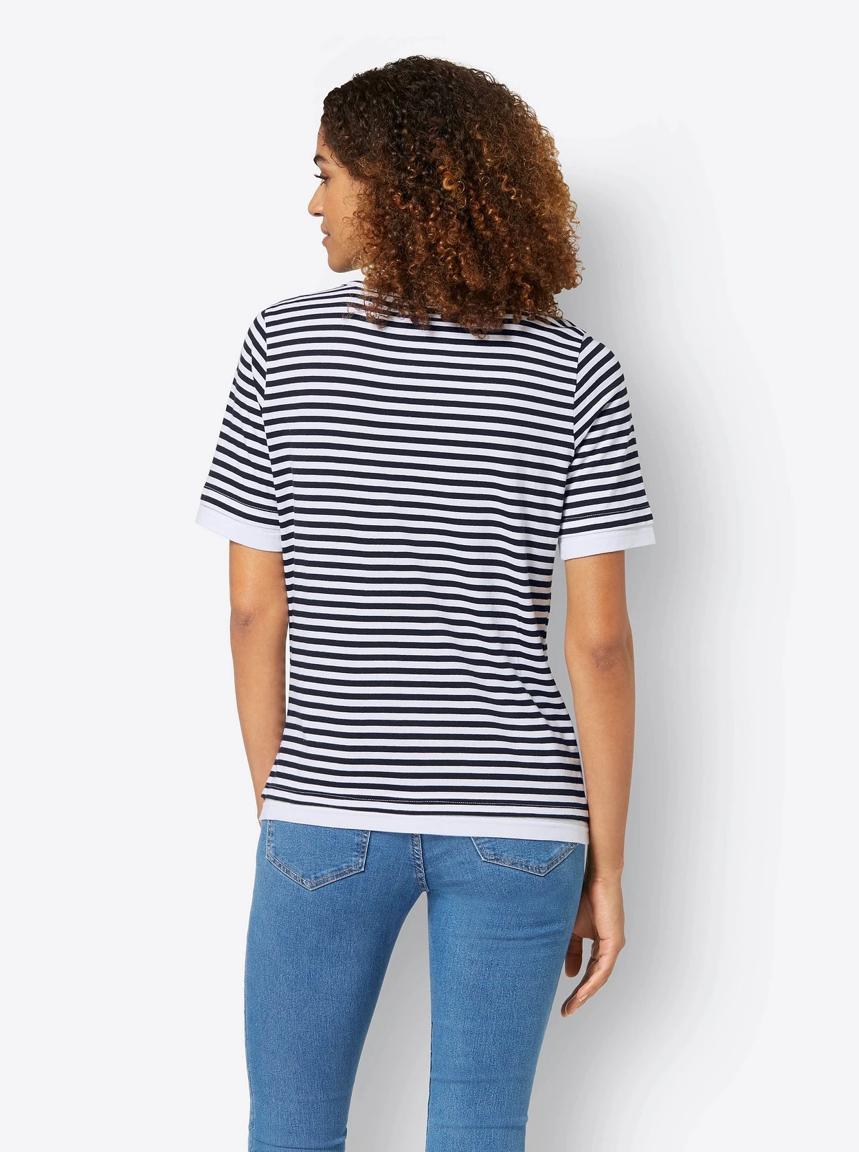 Witt Ringelshirt Im Lagenlook, Mit V-Ausschnitt 2 Witt Ringelshirt Im Lagenlook, Mit V-Ausschnitt – Bild 2