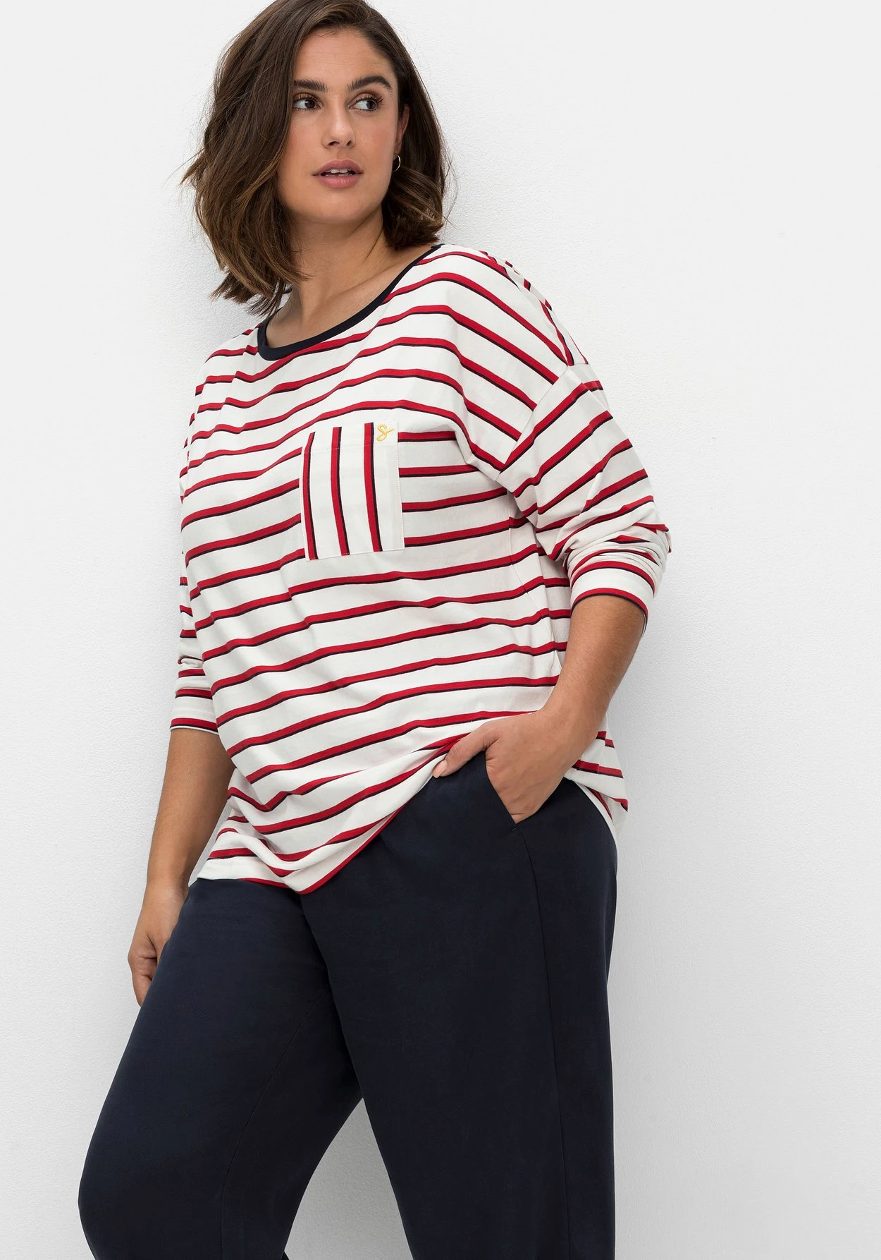 Sheego Gestreiftes Langarmshirt Mit Brusttasche 1 Sheego Gestreiftes Langarmshirt Mit Brusttasche