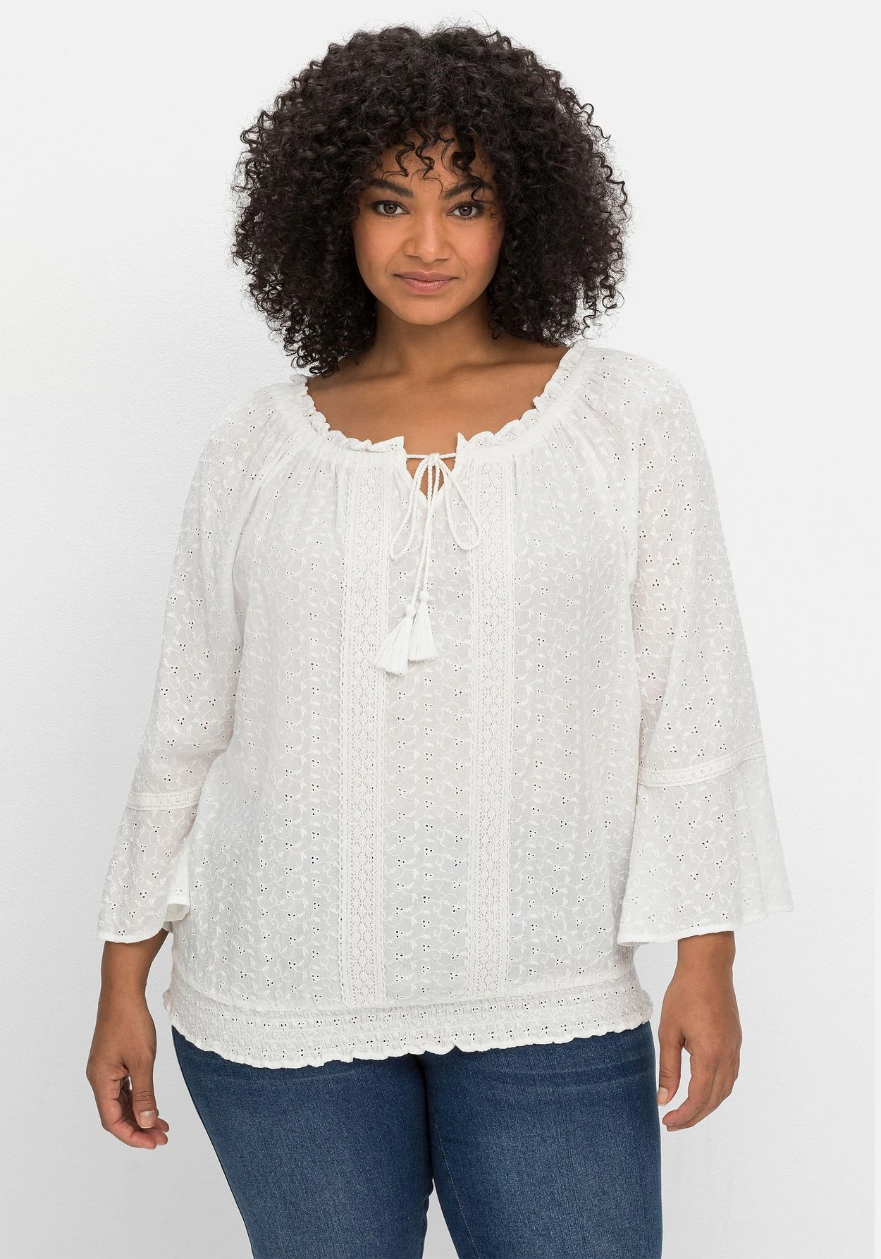 Tunika Mit Lochstickerei Und Carmen-Ausschnitt 1 Tunika Mit Lochstickerei Und Carmen-Ausschnitt