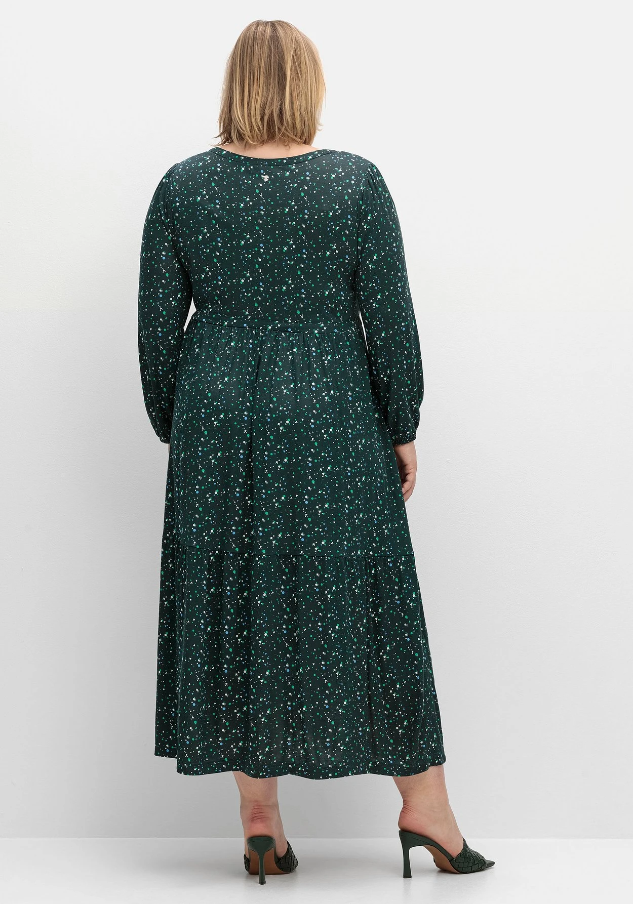 Sheego Jerseykleid Mit Minimalprint Und Taillen-Tunnelzug 3 Sheego Jerseykleid Mit Minimalprint Und Taillen-Tunnelzug – Bild 3